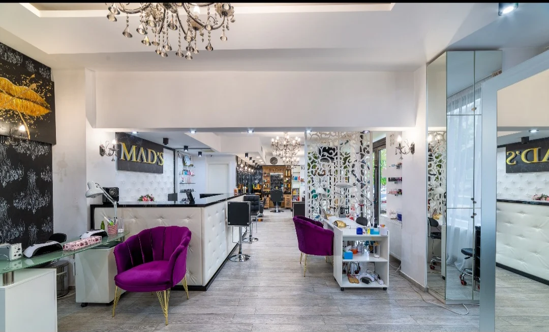 Interior salon MAD'S Beauty Salon București